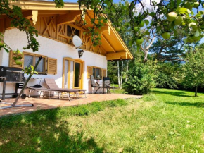 Ferienhaus Veronika mit 2000qm Garten und Bergblick